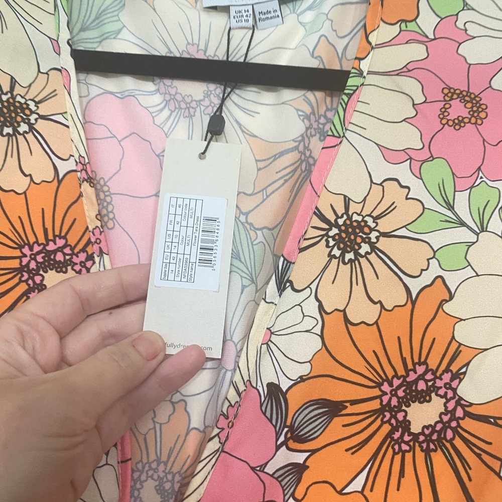 Never Fully Dressed Floral Maxi Dress in Pink, Orange, Green, Cream - Picture 2 of 3